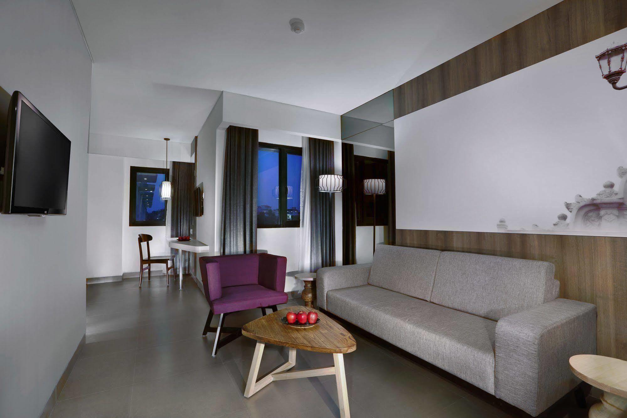 Hotel Neo Malioboro By Aston Yogyakarta Eksteriør bilde